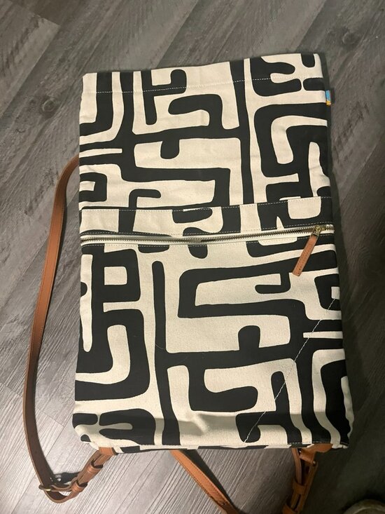 Ubuntu Life Disney Animal Kingdom Black & Cream Canvas Backpack Leather Straps E main image 4